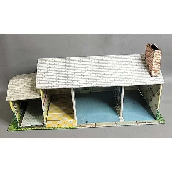 Vintage Tin Litho Ranch Style Metal Dollhouse T Cohn 1950 Furniture Pool READ - Picture 6 of 16
